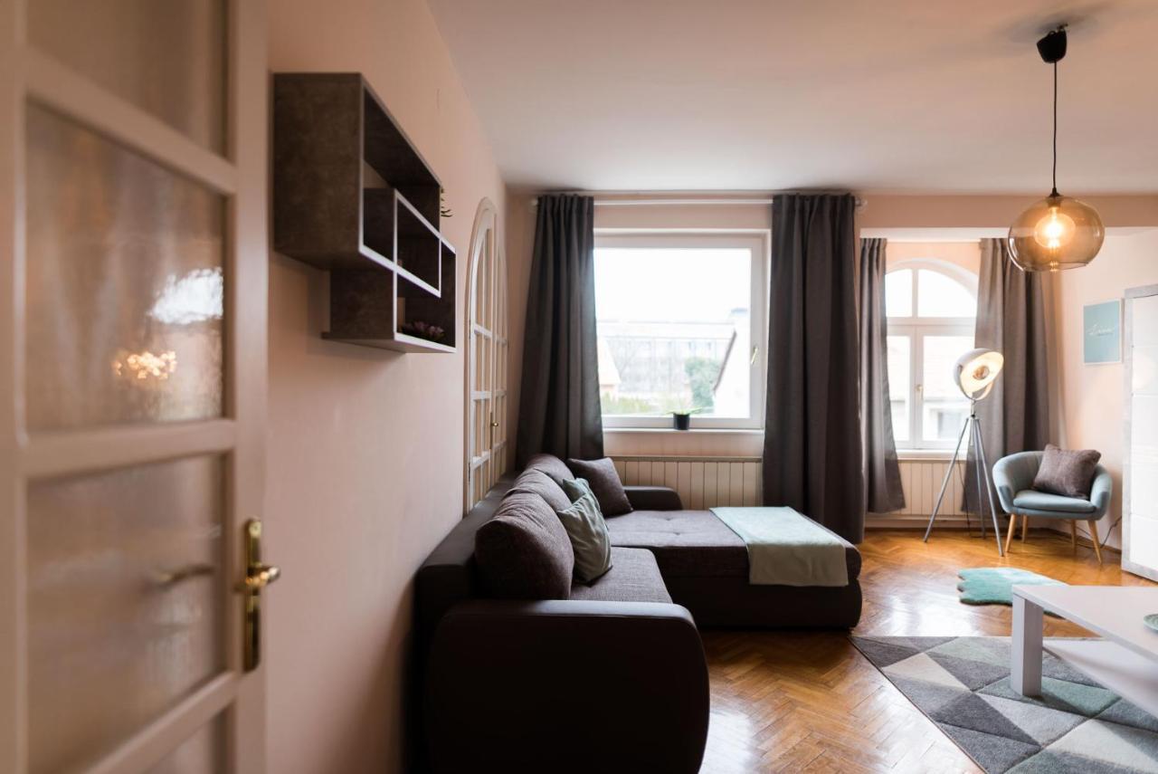 Szeged Gyoengye Apartment Exterior photo